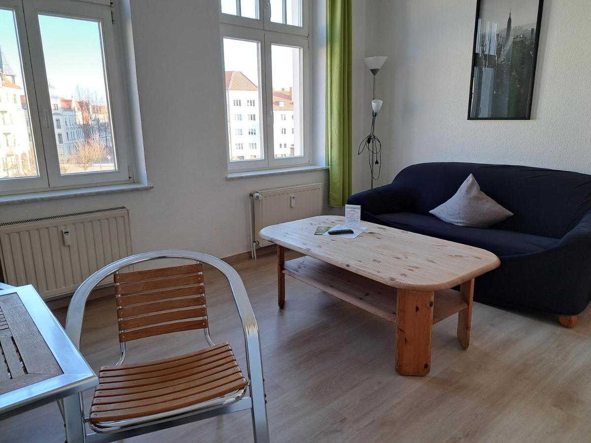 Apartment-Hotel Schillerplatz Wittenberge Bagian luar foto