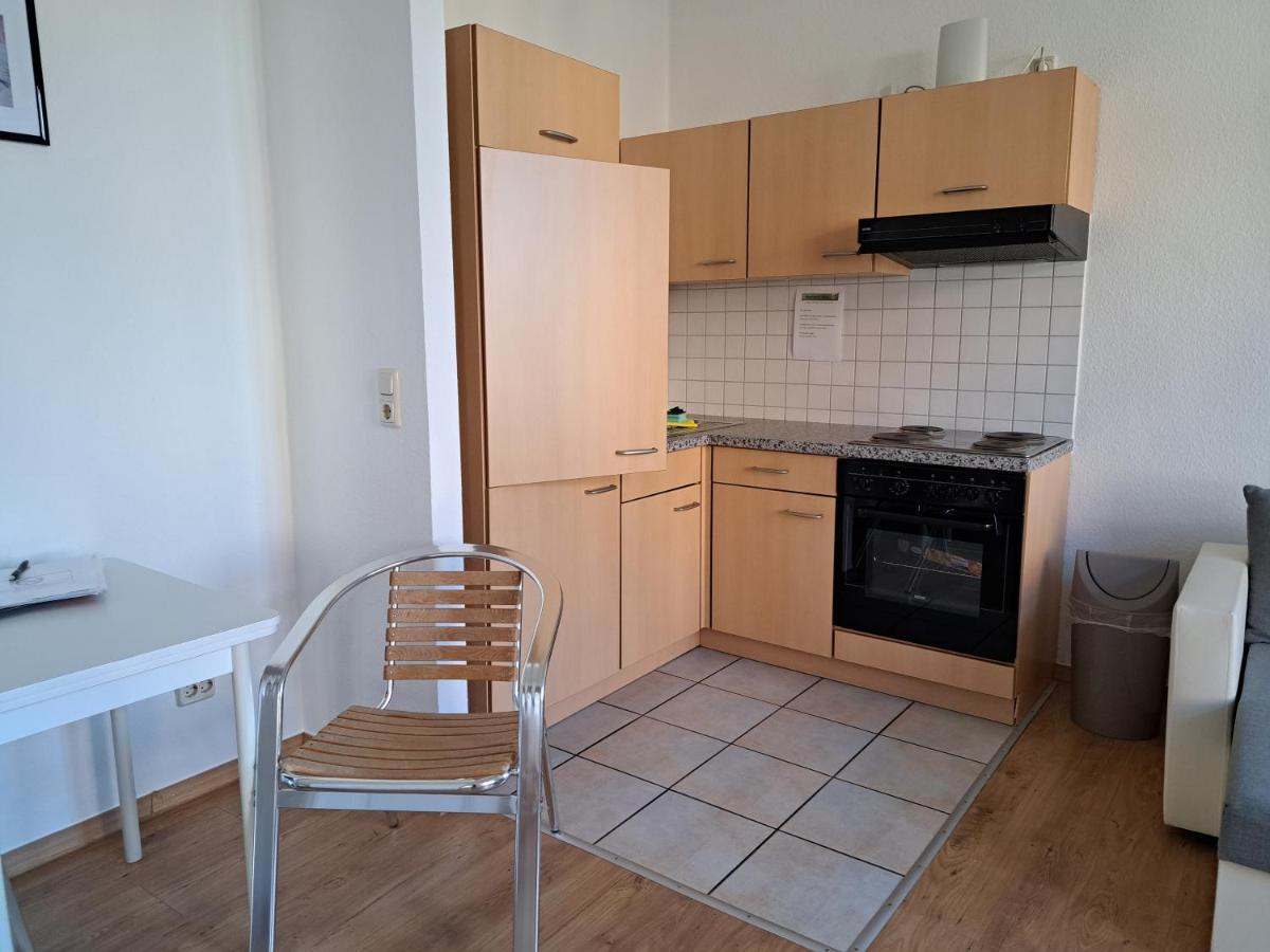 Apartment-Hotel Schillerplatz Wittenberge Bagian luar foto