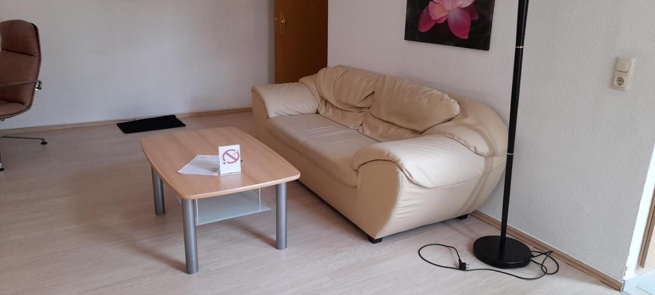 Apartment-Hotel Schillerplatz Wittenberge Bagian luar foto