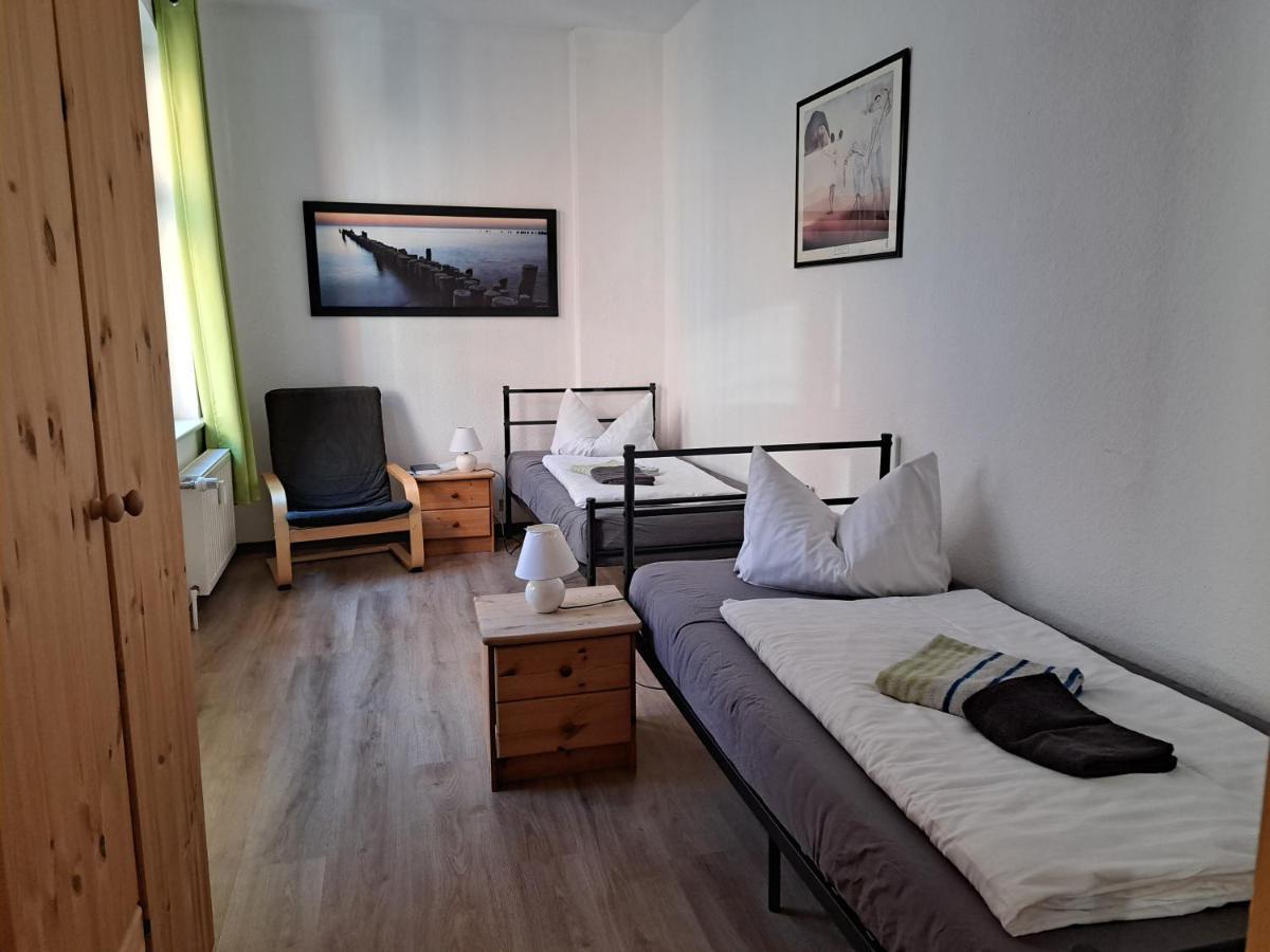 Apartment-Hotel Schillerplatz Wittenberge Bagian luar foto