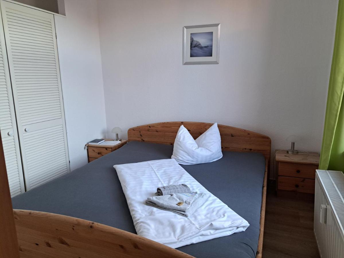 Apartment-Hotel Schillerplatz Wittenberge Bagian luar foto
