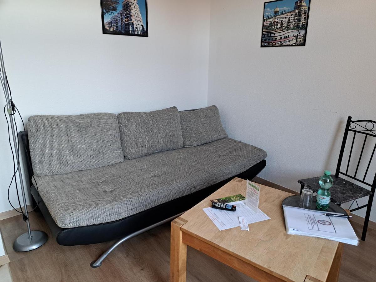 Apartment-Hotel Schillerplatz Wittenberge Bagian luar foto