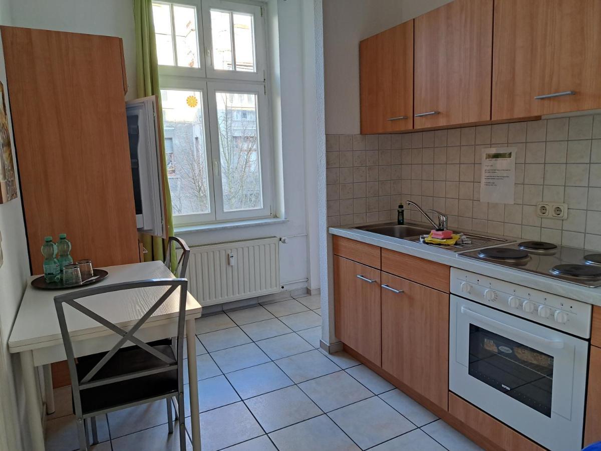 Apartment-Hotel Schillerplatz Wittenberge Bagian luar foto