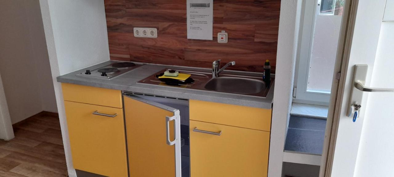 Apartment-Hotel Schillerplatz Wittenberge Bagian luar foto
